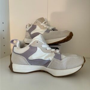 Echo White and Purple Sneakers